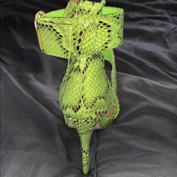 Steve Madden heels - Picture 4 of 6